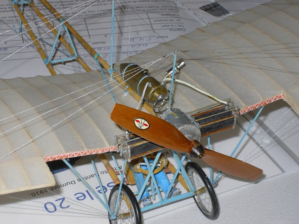 Click on image to return to previous view