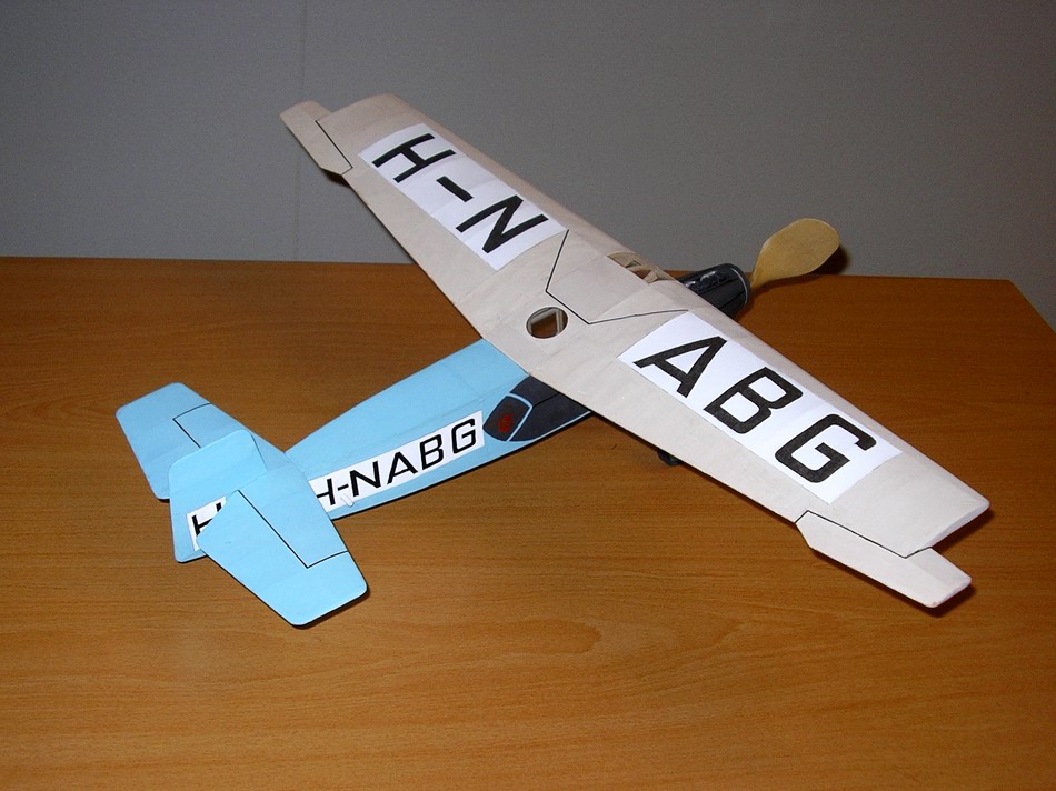 Click on image to return to previous view