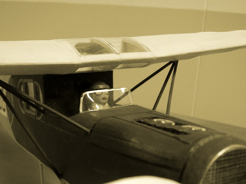 Click on image to return to previous view