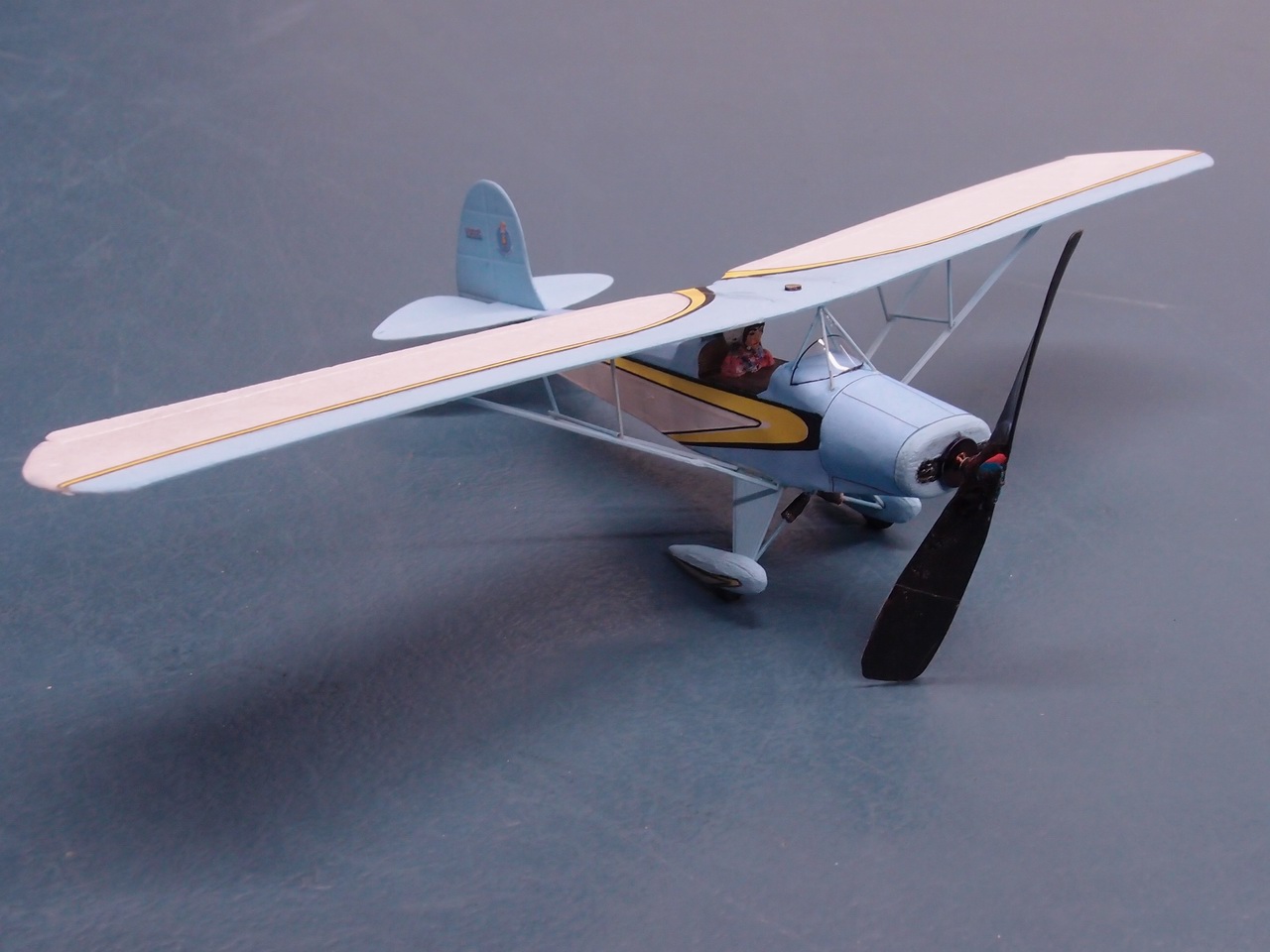 Click on image to return to previous view