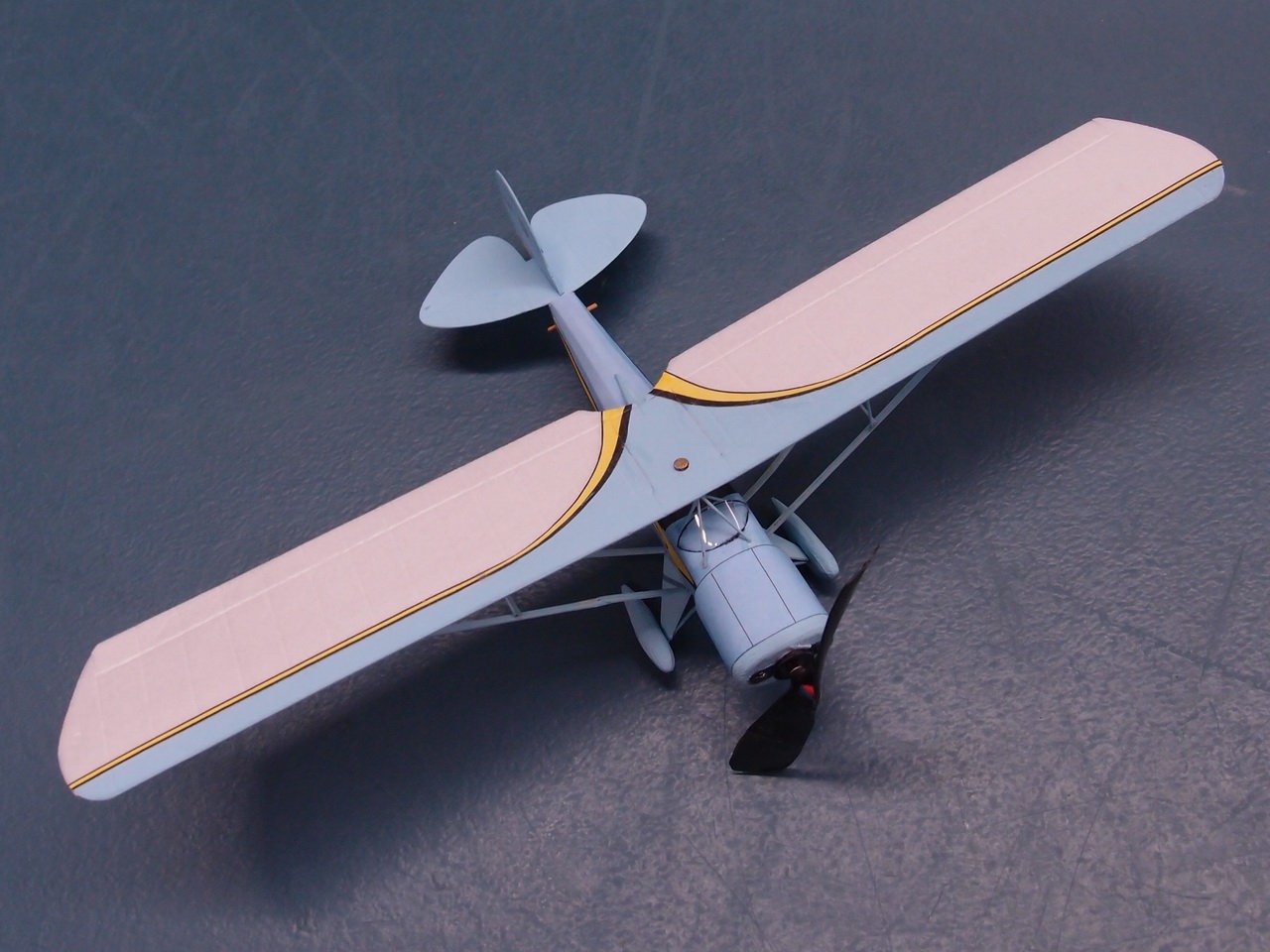 Click on image to return to previous view