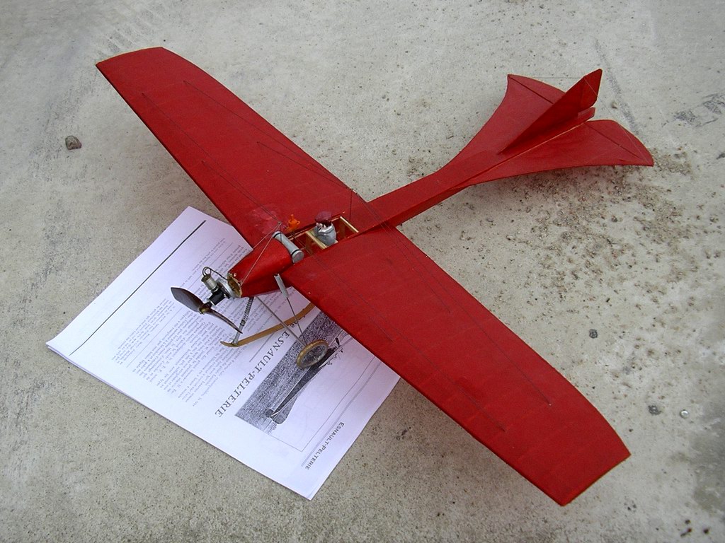 Click on image to return to previous view