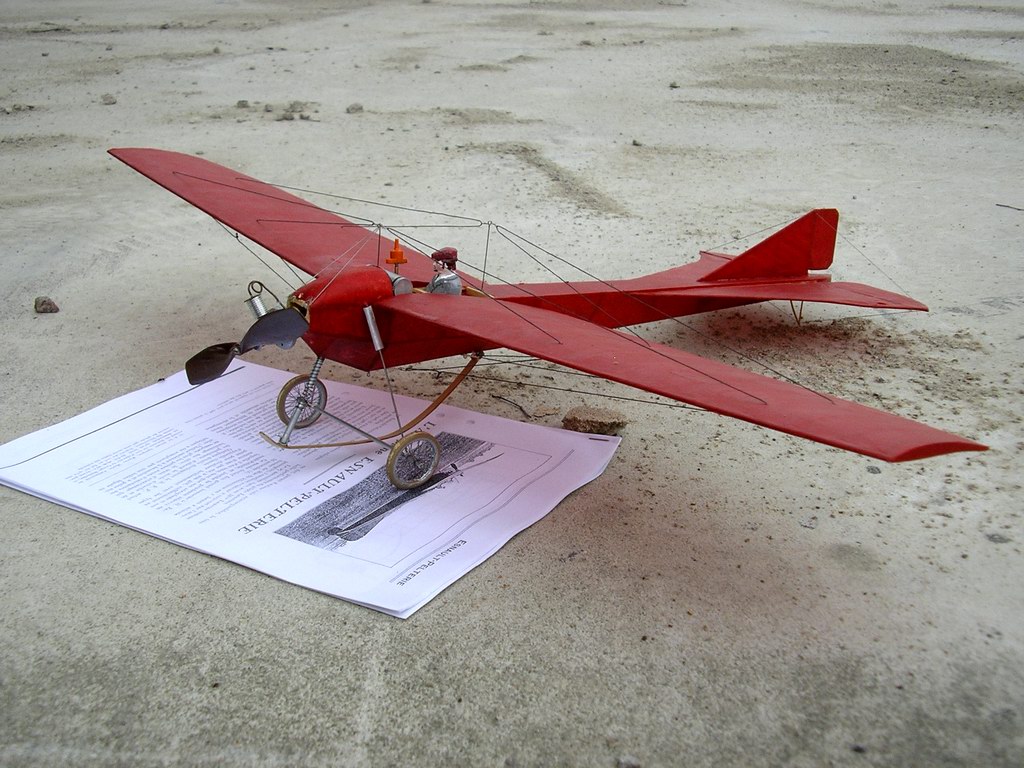 Click on image to return to previous view