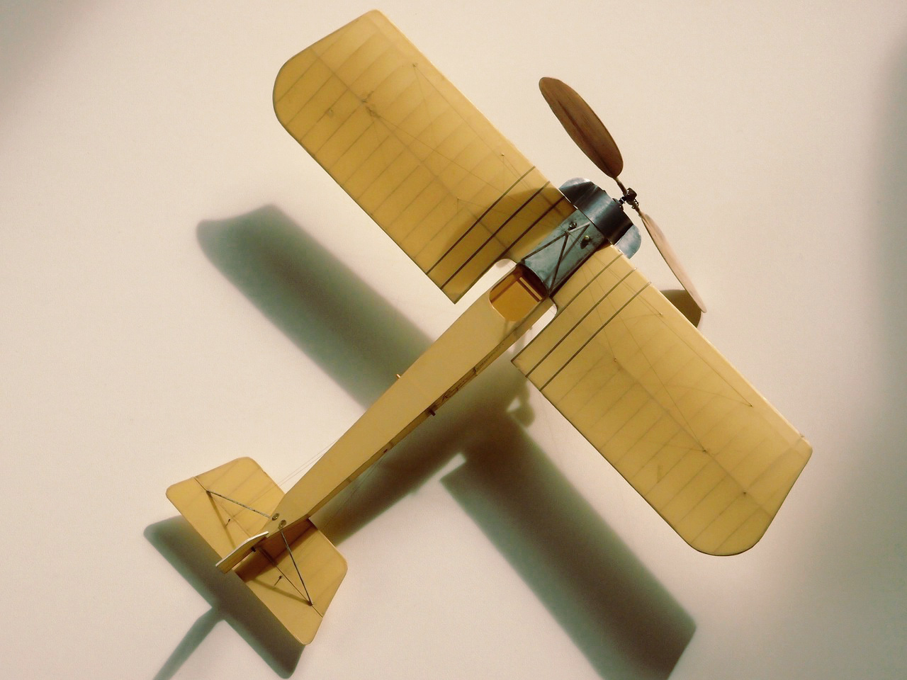 Click on image to return to previous view