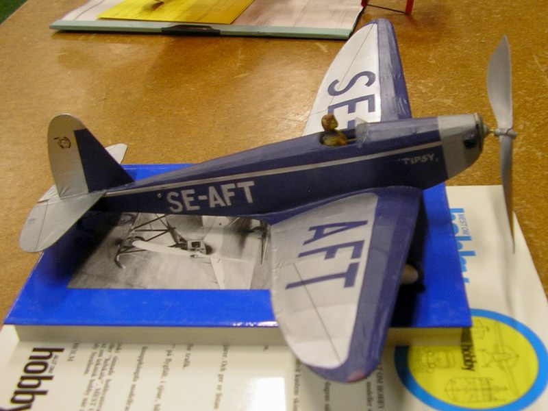 Click on image to return to previous view