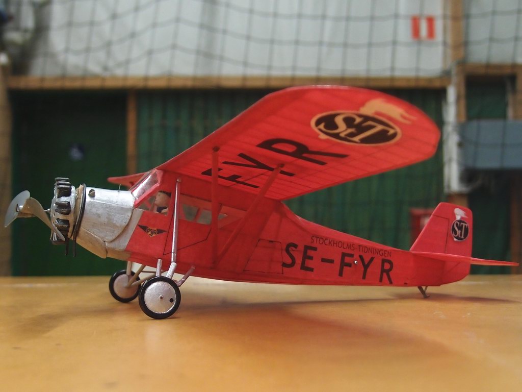 Click on image to return to previous view